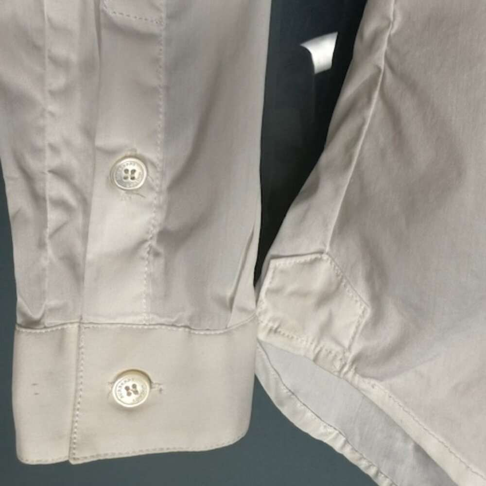 Burberry Classic White Women Shirt Size 0 XS - Great Condition - Picture 3 of 9